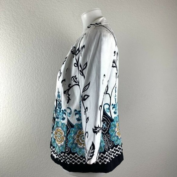 Birch Hill Open Front Paisley Printed Blazer - Picture 2 of 4